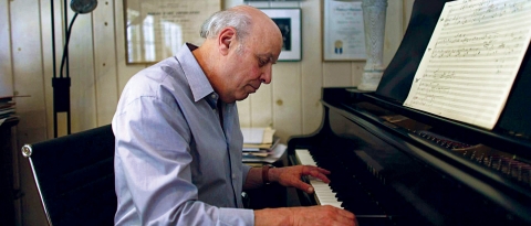 Film still from the film Killing Me Softly With His Songs.